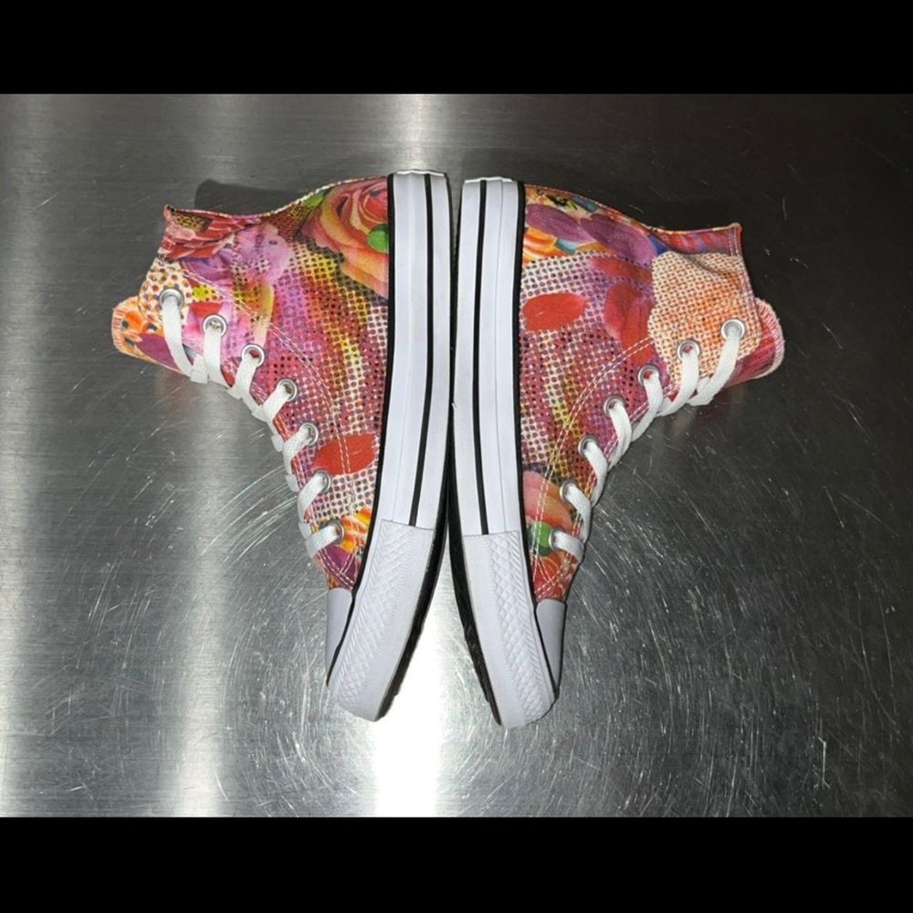 🌼🌹🌻Converse Women's Digital Floral Sneakers 🌸🌺🌷 - Picture 3 of 10
